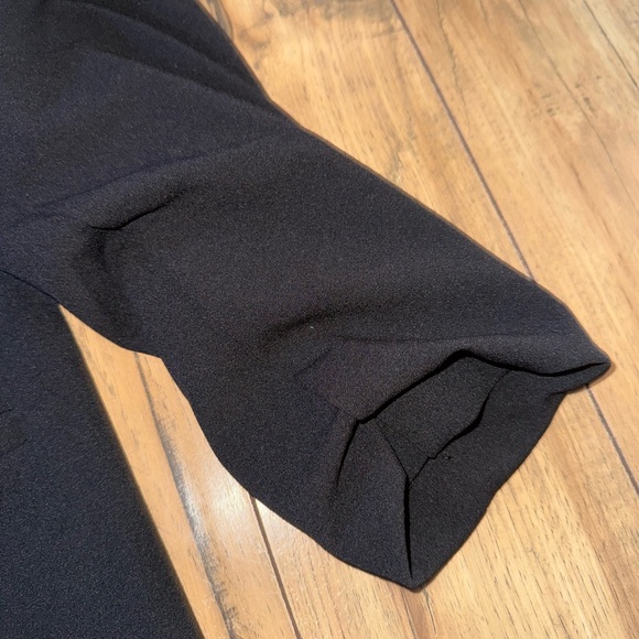 Black blazer - Picture 4 of 6